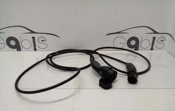 Mercedes-Benz GLE W167 Electric car charging cable A0005832305