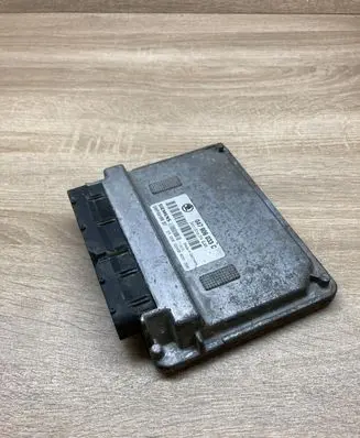 Skoda Fabia Mk1 (6Y) Engine control unit/module ECU 047906033C 5WP44199