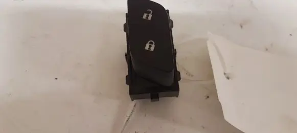 Central locking switch button