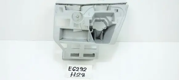 Skoda Octavia Mk3 (5E) Front bumper mounting bracket 5E0807055