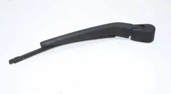 Volvo V40 Rear wiper blade arm