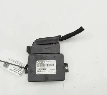 Audi A6 S6 C7 4G Rear brake EMF control unit/module 4H0907801M A2C39152600