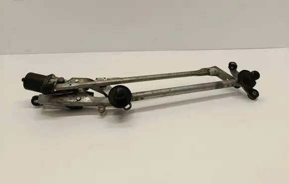 Front wiper linkage and motor