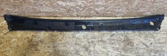 Opel Frontera B Wiper trim 8971244200