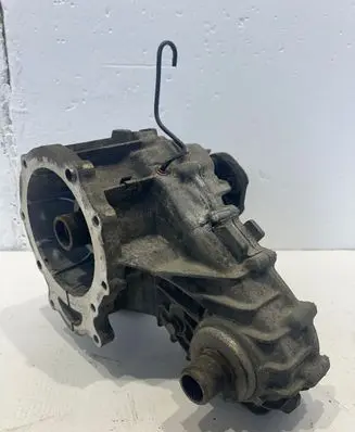 BMW X5 E53 Gearbox transfer box case 7519533