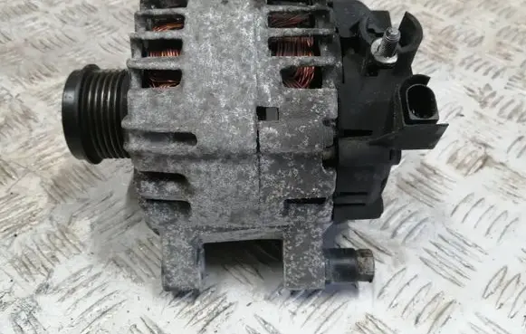 Ford Grand C-MAX Generator/alternator AV6N10300GC 30659390 110072881