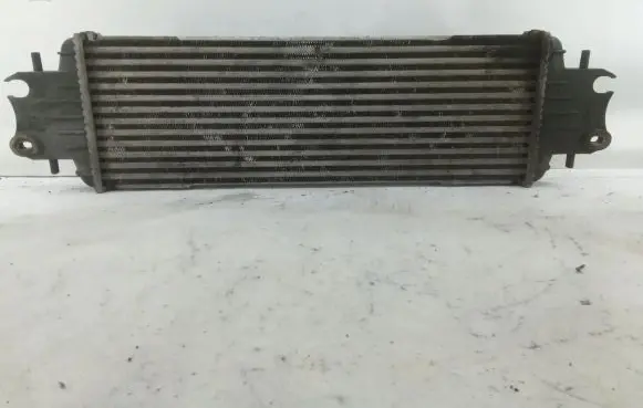 Opel Vivaro Intercooler radiator 91166035