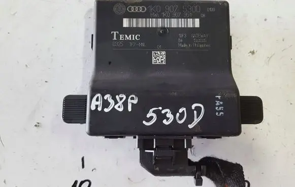 Audi A3 S3 8L Gateway control module 1K0907530D