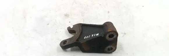 KIA Carnival Engine mounting bracket