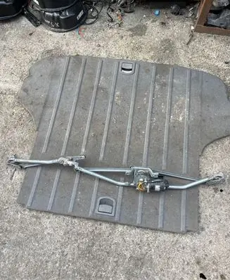 Opel Zafira A Wiper motor 40449612V