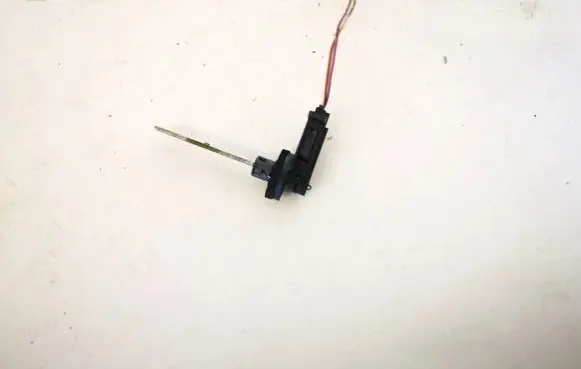 Audi A6 S6 C5 4B Interior temperature sensor 4b0820539