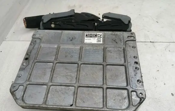 Toyota RAV 4 (XA40) Engine control unit/module 8966142U20 2759008710