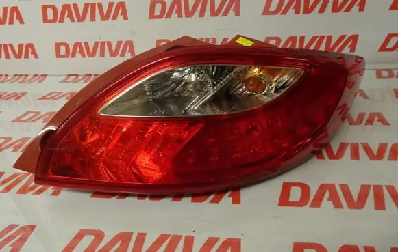 Mazda 2 Rear/tail lights D65151150 K2442