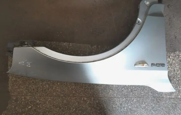 BMW X3 E83 Fender