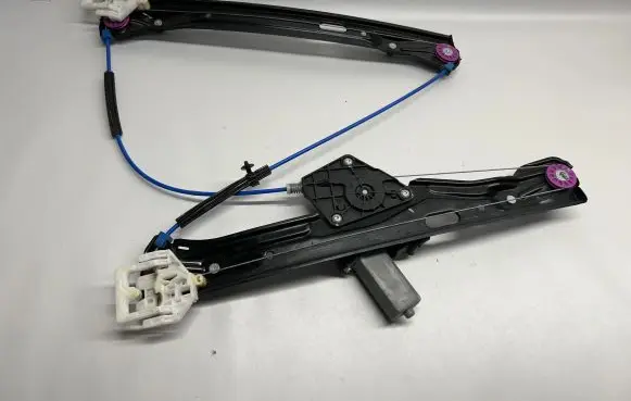 BMW 3 F30 F35 F31 Front door electric window regulator 7259823 725982317