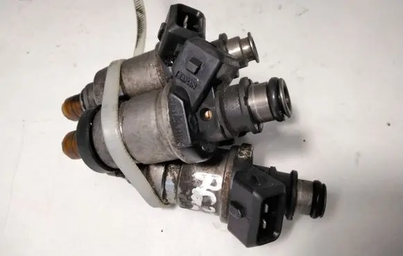 Rover 600 Fuel injectors set 
