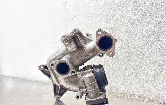Opel Signum Throttle valve SERA52601