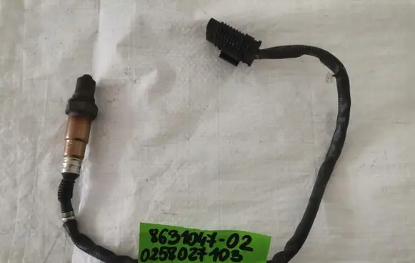 BMW 1 F20 F21 Lambda probe sensor 8631047-02