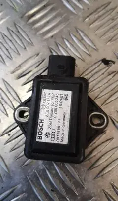 Audi A4 S4 B6 8E 8H ESP acceleration yaw rate sensor 8e0907637a