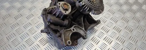 Volkswagen PASSAT B5 Generator/alternator bracket 028903143AF 058121350 6512000000