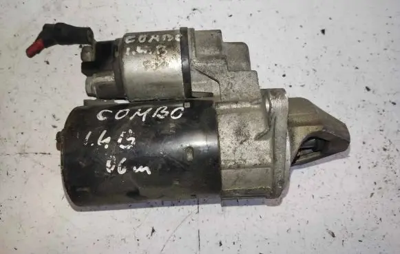 Opel Combo C Starter motor 025286 1005831153 0001107408