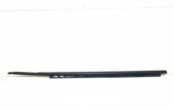 Audi A5 8T 8F Front door trim (molding) 8T0853283E