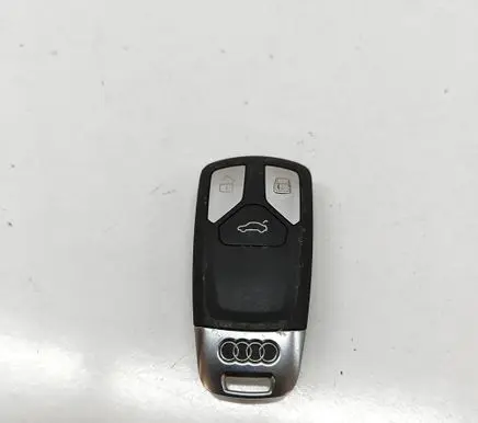 Audi A4 S4 B9 8W Ignition key/card 4M0959754T