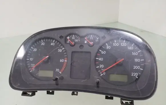 Volkswagen Golf IV Speedometer (instrument cluster) 1J0919860 110008773001