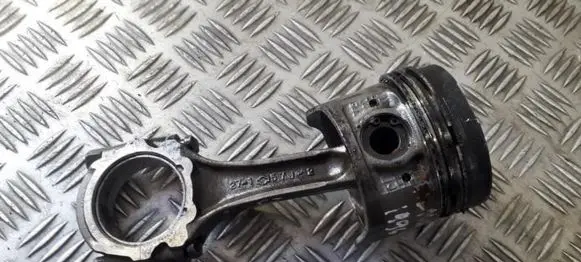 Nissan Almera Piston with connecting rod 57J2 57J-2
