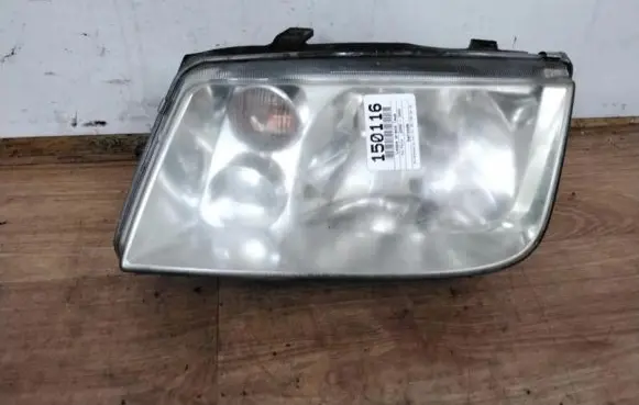 Volkswagen Polo III 6N 6N2 6NF Headlight/headlamp
