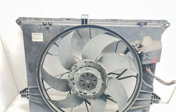 Mercedes-Benz ML W164 Electric radiator cooling fan A1645000593