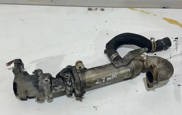 Citroen C5 EGR valve cooler 215972396