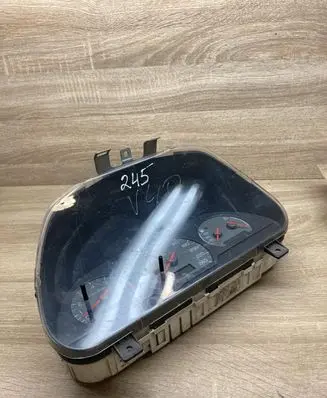 Volvo S40, V40 Speedometer (instrument cluster) 30864802 30864302
