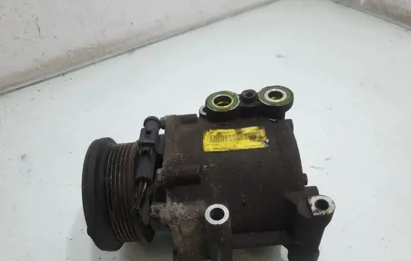 Ford Fiesta Air conditioning (A/C) compressor (pump) 8V5119D629EF