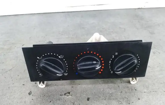 Renault Kangoo I Climate control/heater control trim 