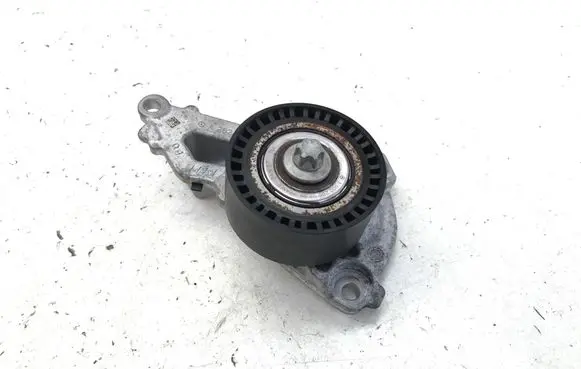 Mercedes-Benz GLA H247 Alternator belt tensioner A0002060200 A2822010300