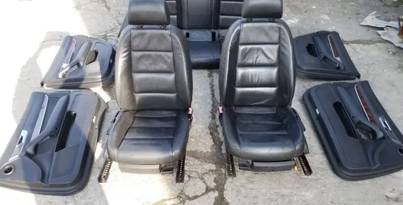 Seat set
