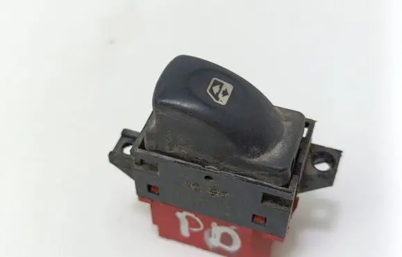 Renault Laguna I Electric window control switch 7700417485B