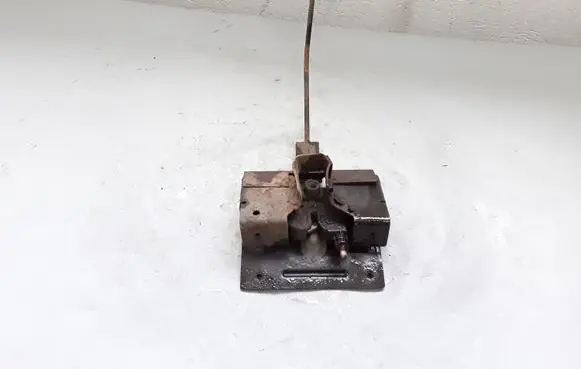 Ford Transit Engine bonnet/hood lock/catch NOCODE