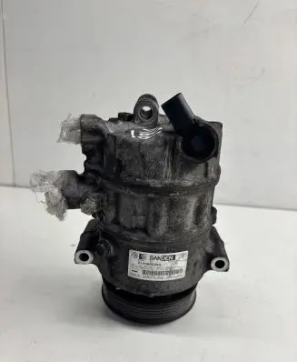Seat Alhambra (Mk2) Air conditioning (A/C) compressor (pump) 1K0820808D