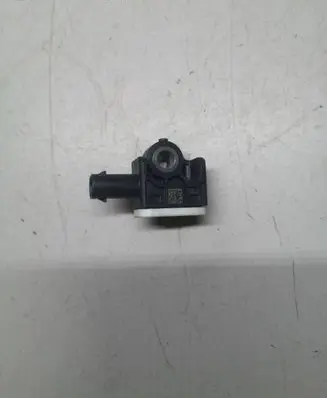Volkswagen Polo V 6R Airbag deployment crash/impact sensor 6R0959351A 091119201