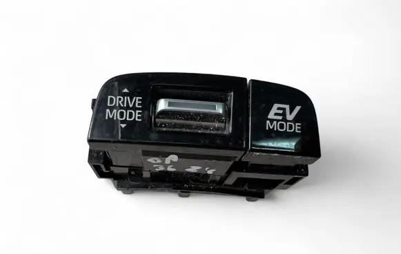 Toyota Corolla E210 E21 A set of switches 75L678