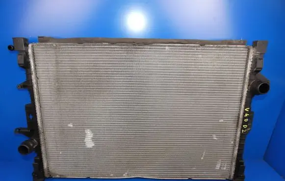 Volvo V40 Coolant radiator