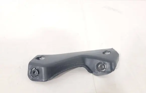 Volkswagen PASSAT B6 Front bumper mounting bracket 3C0807506