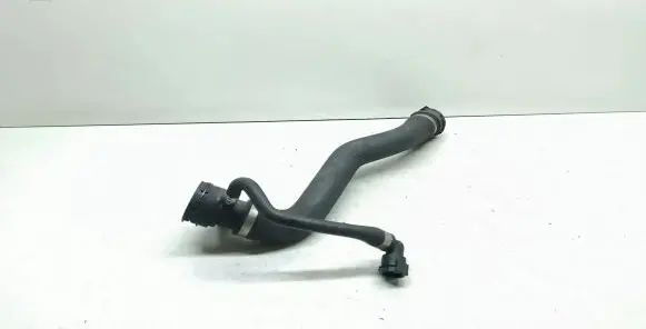 BMW X3 E83 Engine coolant pipe/hose 7525641