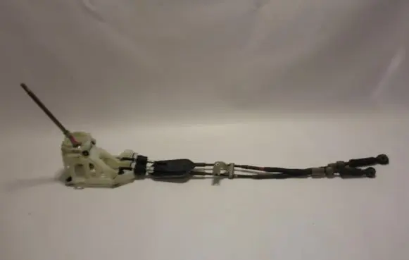 Toyota Urban Cruiser (XP110) Gear selector/shifter in gearbox 