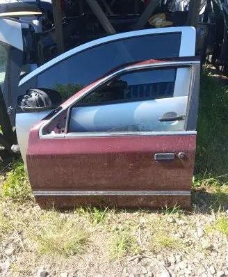 Ford Scorpio Front door