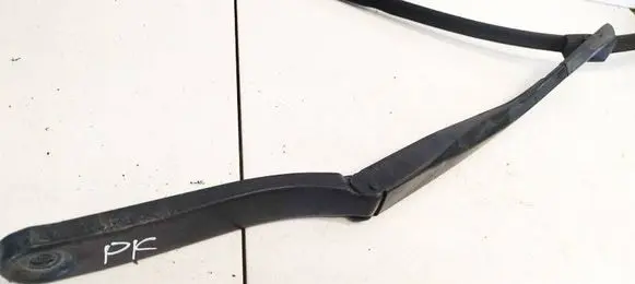 BMW 5 GT F07 Front wiper blade arm 61617182459