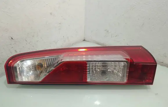 Renault Master III Rear/tail lights 17109600