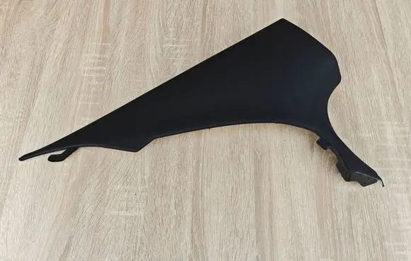 BMW 5 G30 G31 G38 (C) pillar trim 7384533